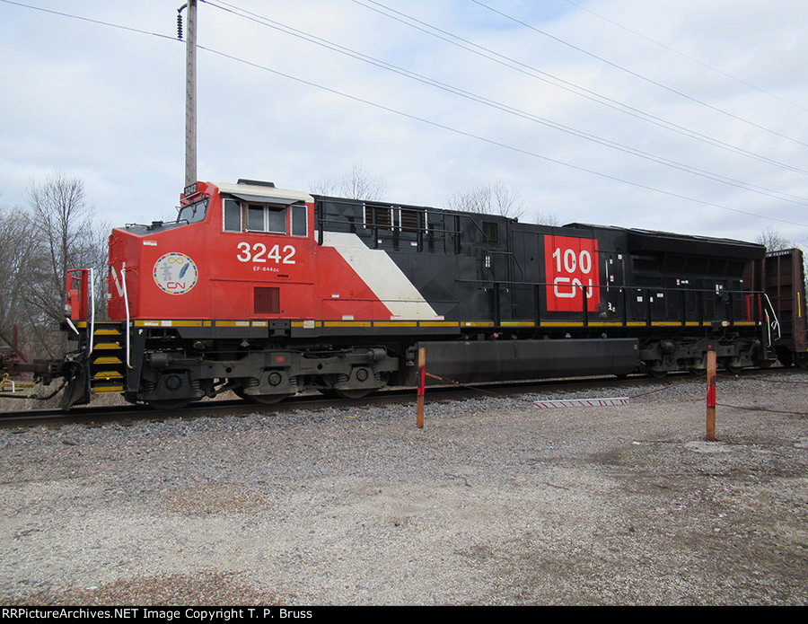 CN 3242